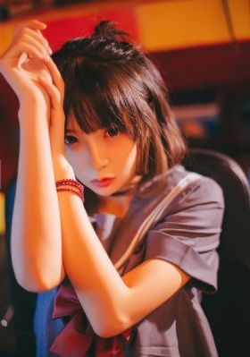 小小姑娘电影免费播放_蓝光完整在线观看